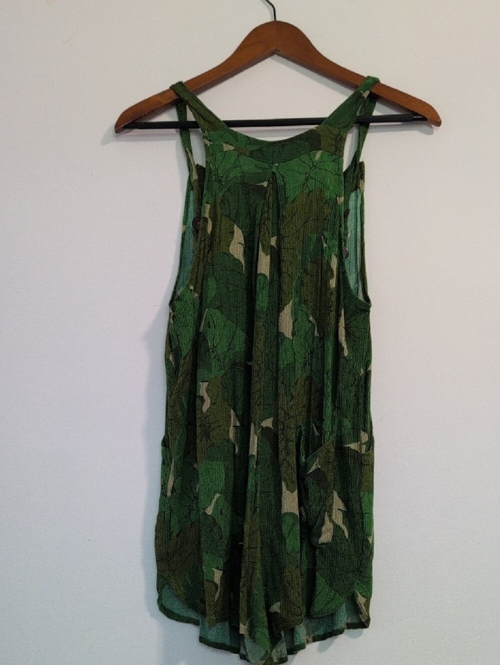 Green Leaf-Print Sleeveless Jersey Romper - Picture 3 of 3